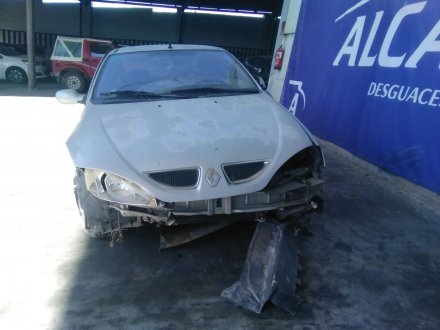 Vehiculo en el desguace: RENAULT MEGANE I COUPE FASE 2 (DA..) 1.9 dCi Diesel CAT