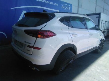 Vehiculo en el desguace: HYUNDAI TUCSON Klass 2WD