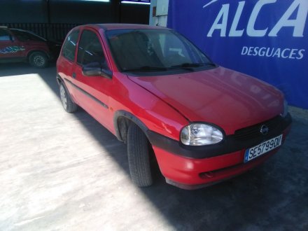 Vehiculo en el desguace: OPEL CORSA B 1.7 Diesel