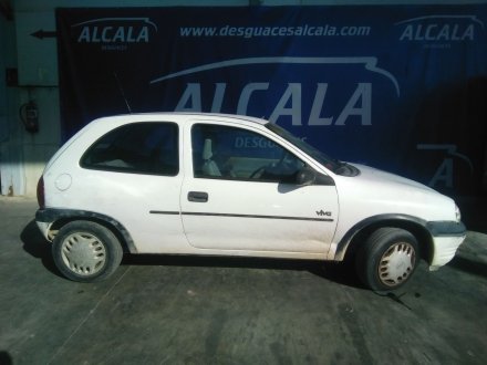 Vehiculo en el desguace: OPEL CORSA B 1.7 Diesel