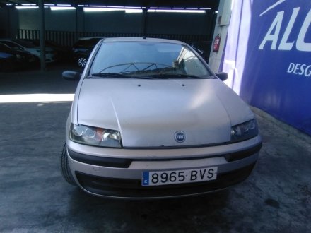 Vehiculo en el desguace: FIAT PUNTO BERLINA (188) 1.2 16V CAT