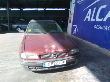 Vehiculo en el desguace: OPEL ASTRA F BERLINA 1.7 Turbodiesel (17 DT / LU8)