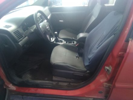 Vehiculo en el desguace: OPEL VECTRA C BERLINA 1.9 CDTI