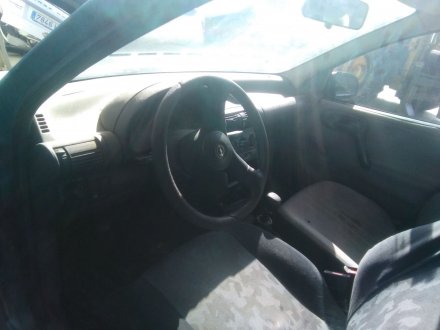 Vehiculo en el desguace: OPEL CORSA B 1.2