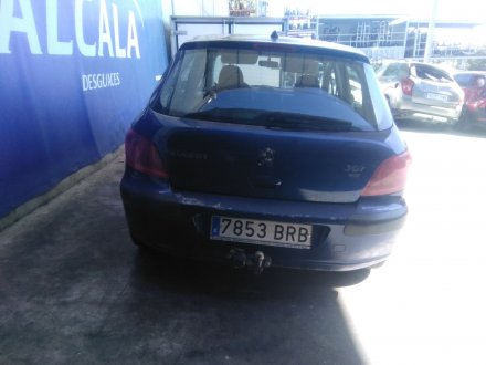 Vehiculo en el desguace: PEUGEOT 307 (3A/C) 1.4 HDi