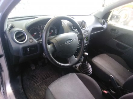 Vehiculo en el desguace: FORD Fiesta (CBK) 1.3 CAT