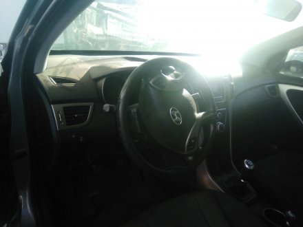 Vehiculo en el desguace: HYUNDAI i30 (GD) Classic