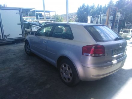 Vehiculo en el desguace: AUDI A3 (8P1) 2.0 TDI