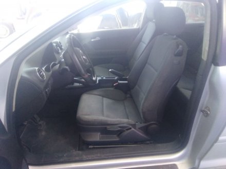 Vehiculo en el desguace: AUDI A3 (8P1) 2.0 TDI