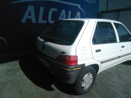 Vehiculo en el desguace: PEUGEOT 106 (S2) Kid