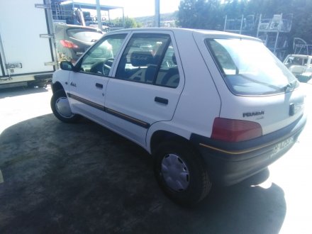 Vehiculo en el desguace: PEUGEOT 106 (S2) Kid