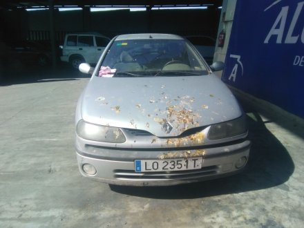 Vehiculo en el desguace: RENAULT LAGUNA (B56) 1.9 dTi Diesel CAT