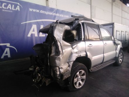 Vehiculo en el desguace: TOYOTA LAND CRUISER (J12) 3.0 Turbodiesel