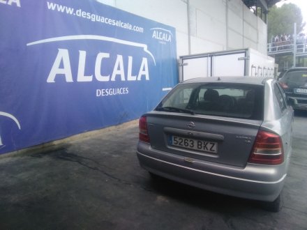 Vehiculo en el desguace: OPEL ASTRA G BERLINA Club