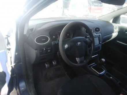 Vehiculo en el desguace: FORD FOCUS BERLINA (CAP) 1.6 TDCi CAT