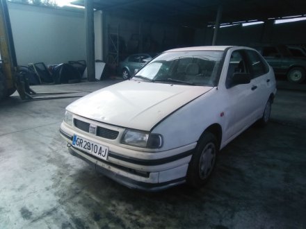 Vehiculo en el desguace: SEAT CORDOBA (6K1, 6K2) 1.8 i