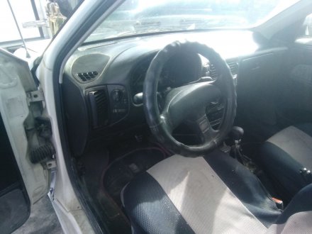 Vehiculo en el desguace: SEAT CORDOBA (6K1, 6K2) 1.8 i