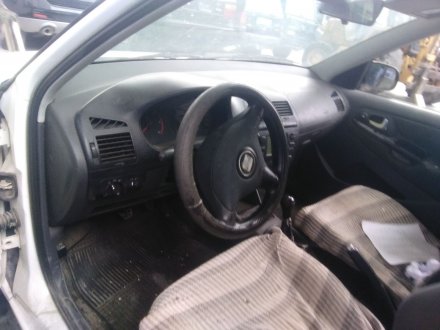 Vehiculo en el desguace: SEAT CORDOBA BERLINA (6K2) 1.9 TDI