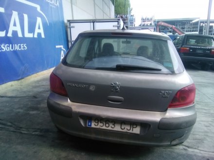 Vehiculo en el desguace: PEUGEOT 307 (3A/C) 2.0 HDi 90