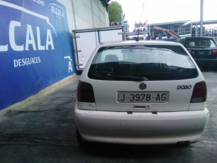 Vehiculo en el desguace: VOLKSWAGEN POLO III (6N1) 64 1.9 D