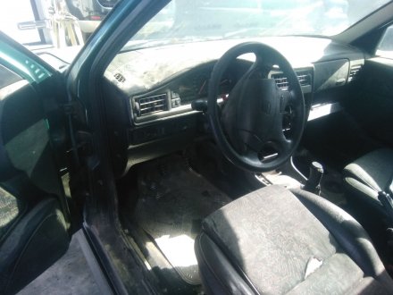 Vehiculo en el desguace: SEAT TOLEDO I (1L2) 2.0 i 16V