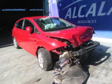 Vehiculo en el desguace: SEAT LEON (1P1) Reference