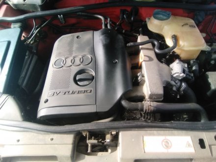 Vehiculo en el desguace: AUDI A4 B5 (8D2) 1.8 T