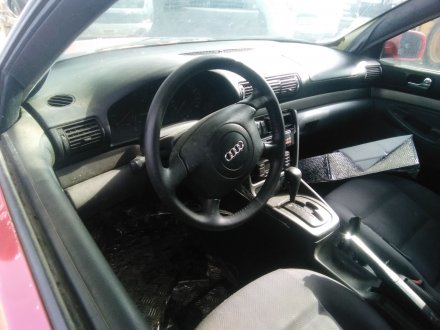 Vehiculo en el desguace: AUDI A4 B5 (8D2) 1.8 T