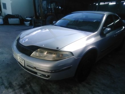 Vehiculo en el desguace: RENAULT LAGUNA II (BG0/1_) 1.6 16V (BG0A, BG0L)