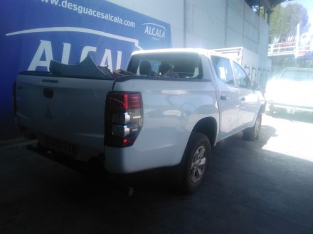 Vehiculo en el desguace: MITSUBISHI L200 / TRITON (KJ_, KK_, KL_) 2.2 DI-D