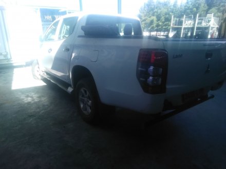 Vehiculo en el desguace: MITSUBISHI L200 / TRITON (KJ_, KK_, KL_) 2.2 DI-D