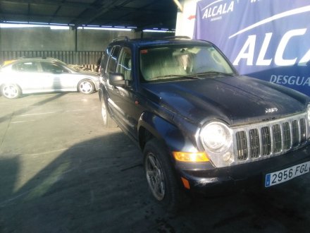 Vehiculo en el desguace: JEEP CHEROKEE (KJ) 2.8 CRD 4x4