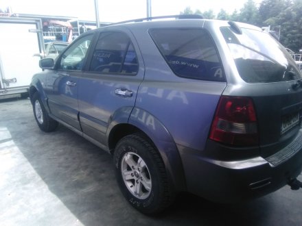 Vehiculo en el desguace: KIA SORENTO I (JC) 2.5 CRDi