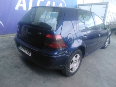 Vehiculo en el desguace: VOLKSWAGEN GOLF IV (1J1) 1.9 TDI