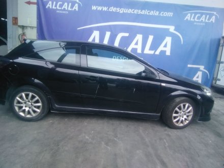 Vehiculo en el desguace: OPEL ASTRA H GTC (A04) 1.7 CDTi (L08)