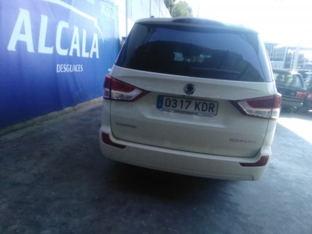 Vehiculo en el desguace: SSANGYONG RODIUS II 2.2 Xdi