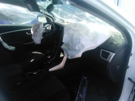 Vehiculo en el desguace: HYUNDAI i30 (GD) 1.4