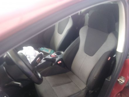 Vehiculo en el desguace: SEAT LEON (1P1) 1.9 TDI