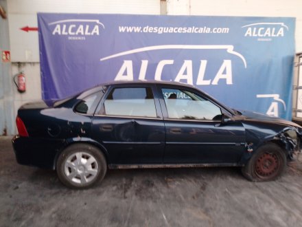 Vehiculo en el desguace: OPEL VECTRA B (J96) 2.0 DTI 16V (F19)