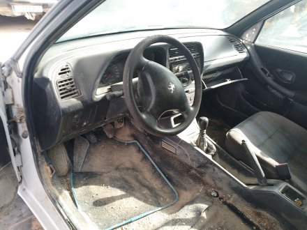 Vehiculo en el desguace: PEUGEOT 306 (7B, N3, N5) 1.9 SRDT