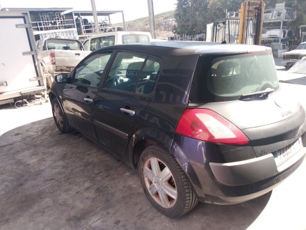 Vehiculo en el desguace: RENAULT MEGANE II (BM0/1_, CM0/1_) 1.9 dCi (BM0G, CM0G)