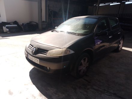 Vehiculo en el desguace: RENAULT MEGANE II (BM0/1_, CM0/1_) 1.9 dCi (BM0G, CM0G)