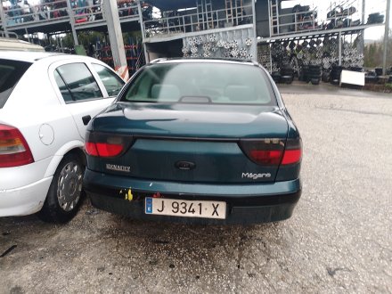Vehiculo en el desguace: RENAULT MEGANE I (BA0/1_) 1.6 e (BA0F, BA0S)