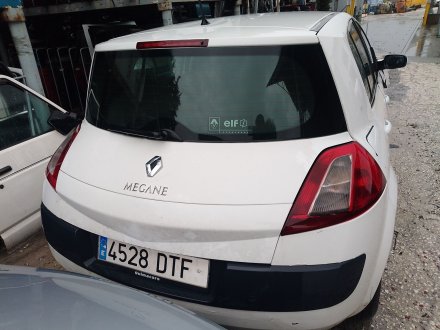 Vehiculo en el desguace: RENAULT MEGANE II (BM0/1_, CM0/1_) 1.9 dCi (BM0G, CM0G)