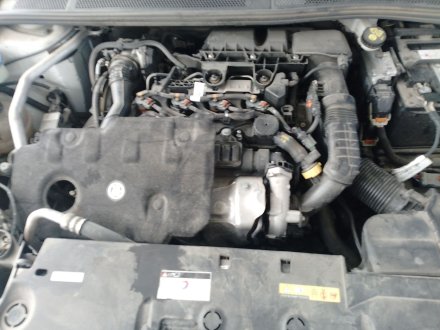 Vehiculo en el desguace: PEUGEOT 308 III (FB_, FH_, FP_, F3_, FM_) BlueHDi 130 (FBYHZL, FBYHZT)