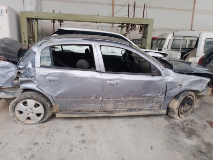 Vehiculo en el desguace: OPEL ASTRA G Hatchback (T98) 1.7 DTI 16V (F08, F48)