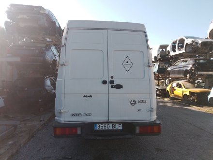 Vehiculo en el desguace: IVECO DAILY II Furgoneta 49-12 V (15154204, 15154211, 15154215, 15154217,...