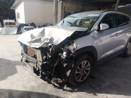 Vehiculo en el desguace: HYUNDAI TUCSON (TL, TLE) 2.0 CRDi