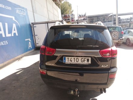 Vehiculo en el desguace: PEUGEOT 4007 (VU_, VV_) 2.2 HDi