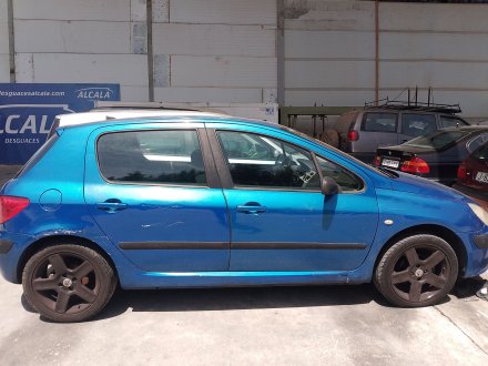 Vehiculo en el desguace: PEUGEOT 307 (3A/C) 2.0 HDi 90